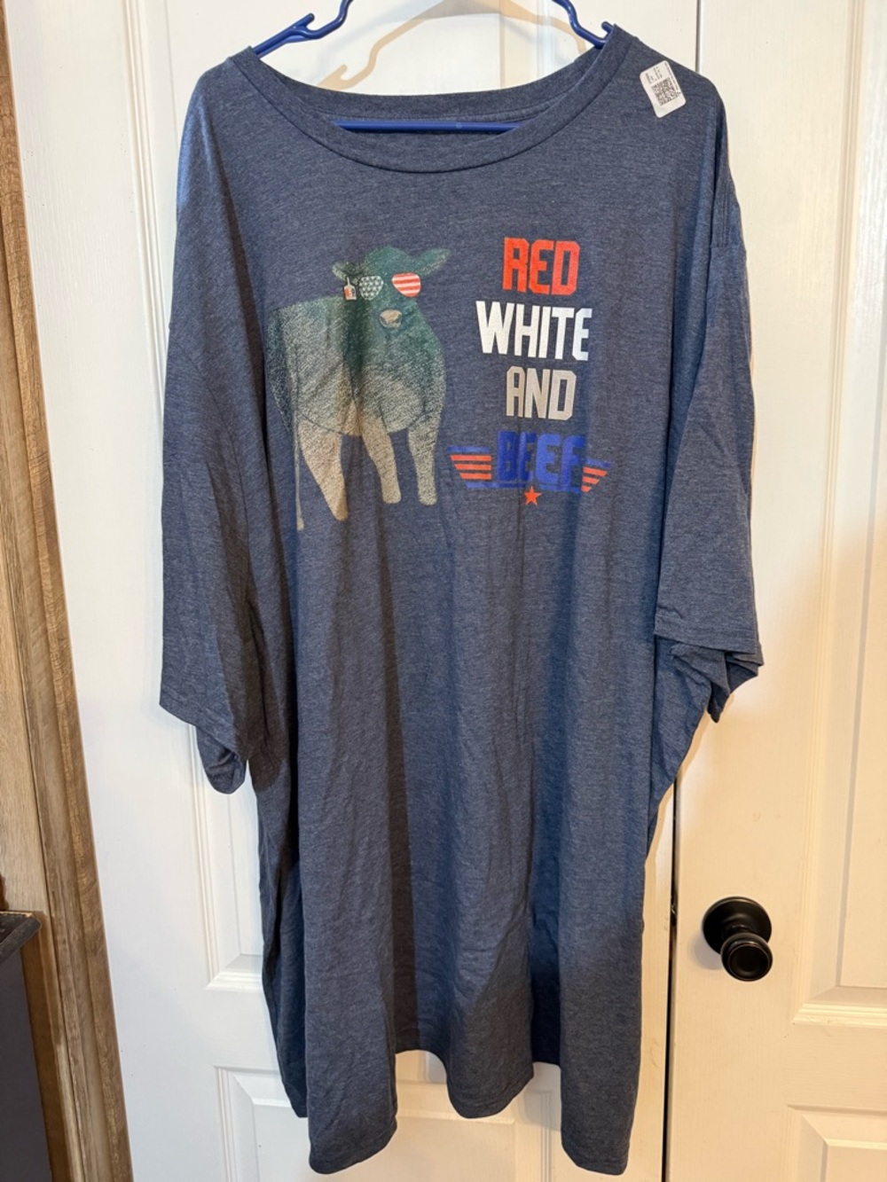 Patriotic 'Red White and Beef' Graphic Tee - Navy